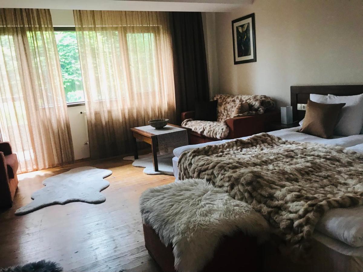 Hotel Smilen Smolyan Bagian luar foto