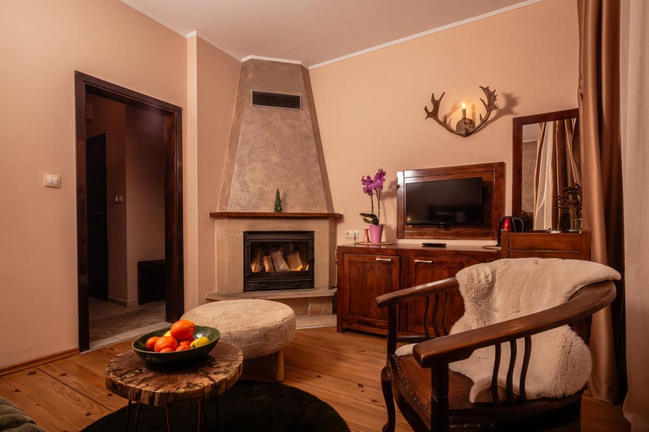 Hotel Smilen Smolyan Bagian luar foto