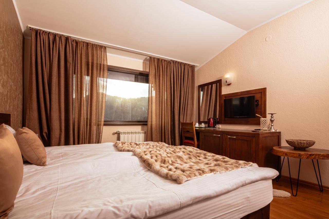 Hotel Smilen Smolyan Bagian luar foto
