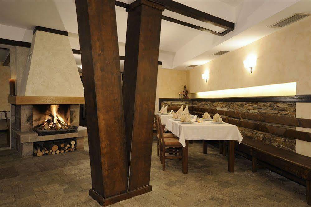 Hotel Smilen Smolyan Bagian luar foto